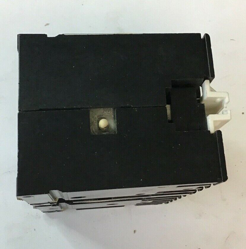 GENERAL ELECTRIC CR122A21602 TIME DELAY RELAY 300VOLT 115V 60CY COIL SER.A