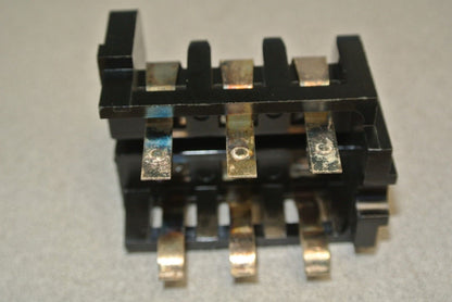 ALLEN-BRADLEY X-207601 CONTACT BLOCK / "MOMENTARY / MAINTAINED" / NEW SURPLUS