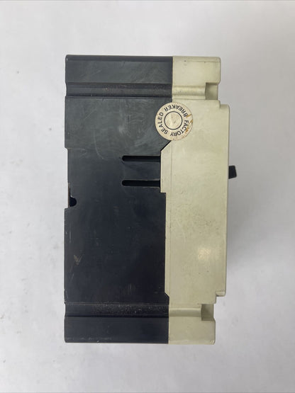 WESTINGHOUSE HMCP003A0CA04 CIRCUIT BREAKER 600VAC 250VDC 3AMP 3POLE A1X1LT