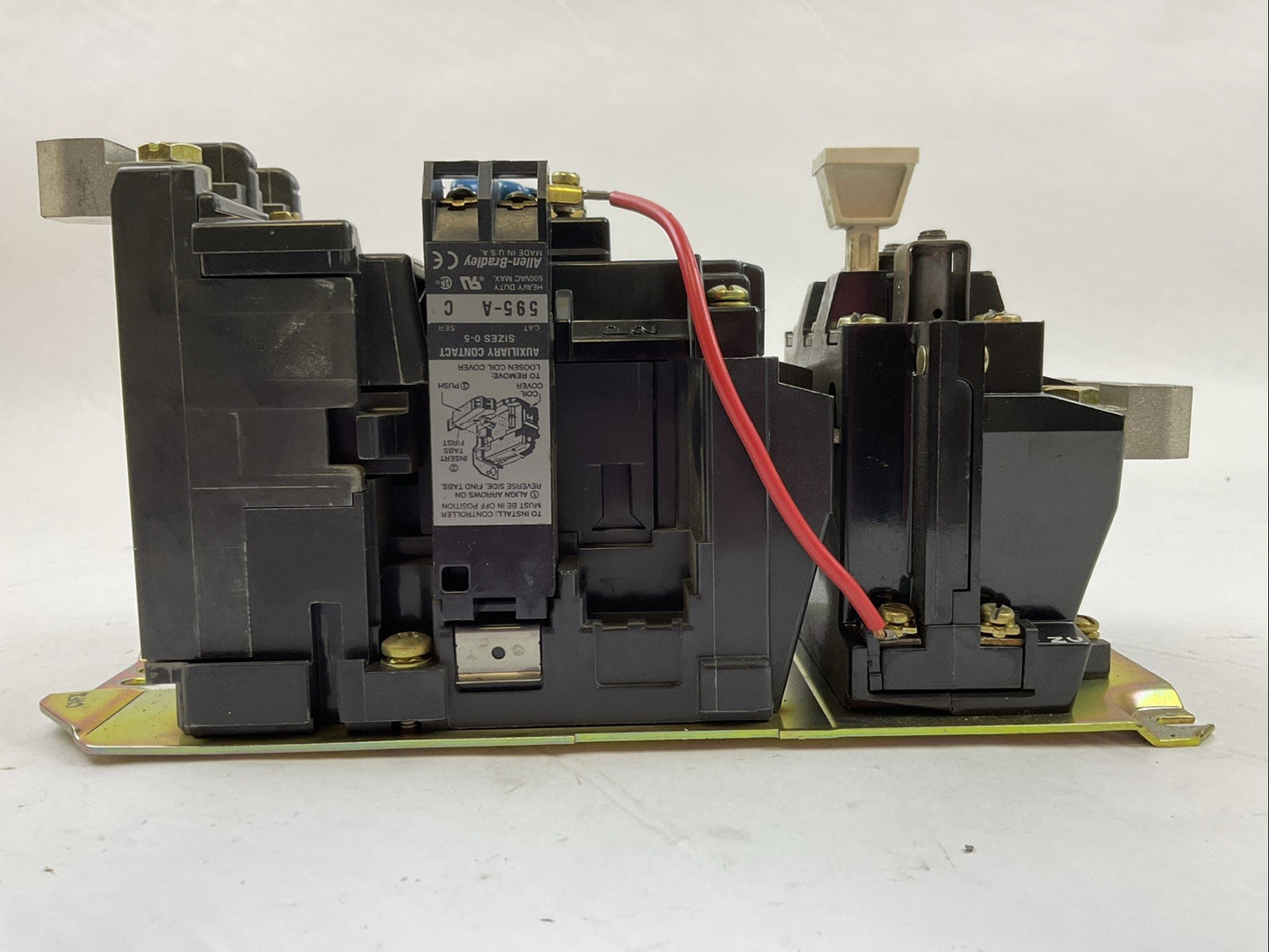 ALLEN BRADLEY 509-COS SIZE 2 STARTER 600VAC 45AMP SER B 3PH 25HP COIL 120V 60HZ
