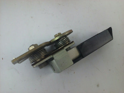 WESTINGHOUSE DH1R DOOR HANDLE FOR TYPE SM MECH. INTERLOCK RODS R.H.