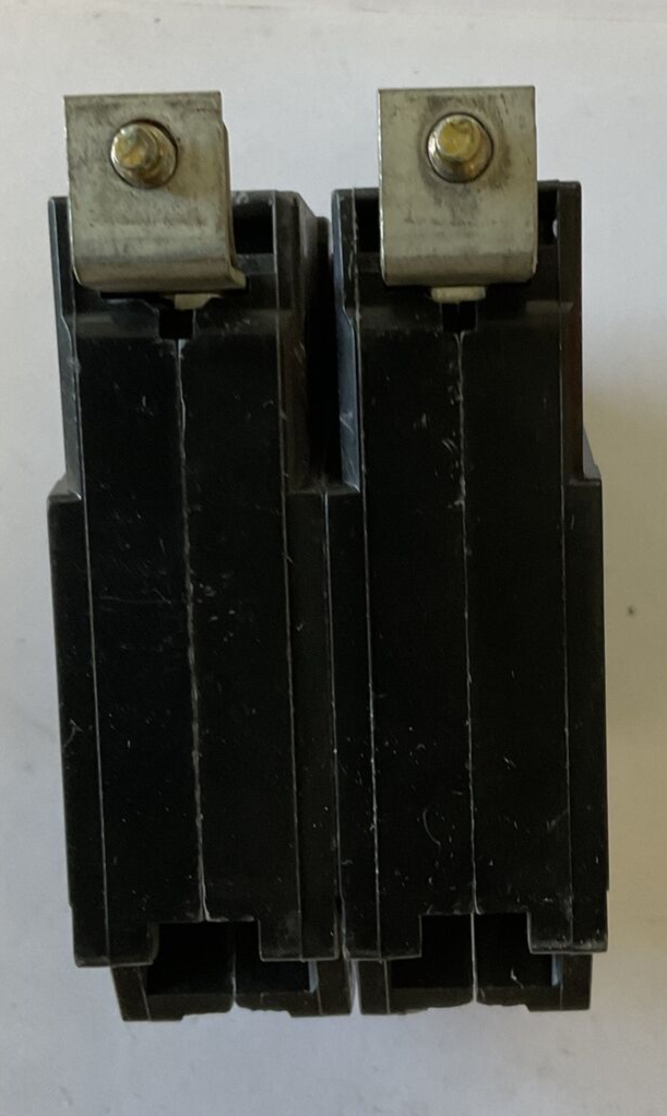 GENERAL ELECTRIC THHQB 30A CIRCUIT BREAKER 2POLE 22KA ***LOTOF2***
