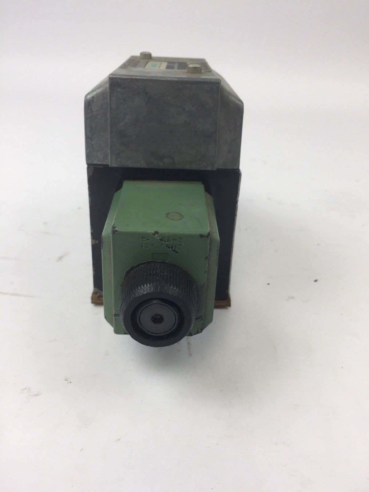 DOUBLE A QF-5M-FF-10A3 DIRECTIONAL VALVE