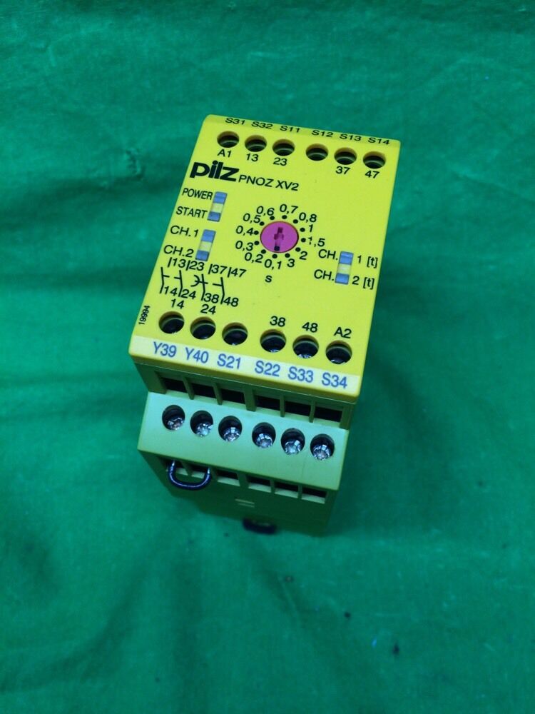 PILZ SAFETY RELAY PNOZXV2 24VDC