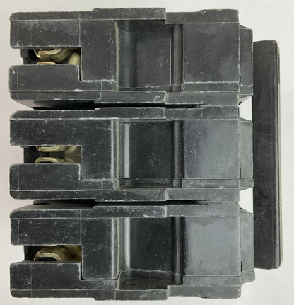 GE TYPE THQL 40AMP 240VAC 3POLE CIRCUIT BREAKER