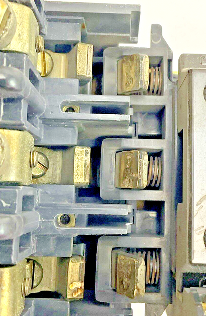 ALLEN-BRADLEY 509-C0D STARTER SER.A SIZE2 25HP W/115-120V COIL