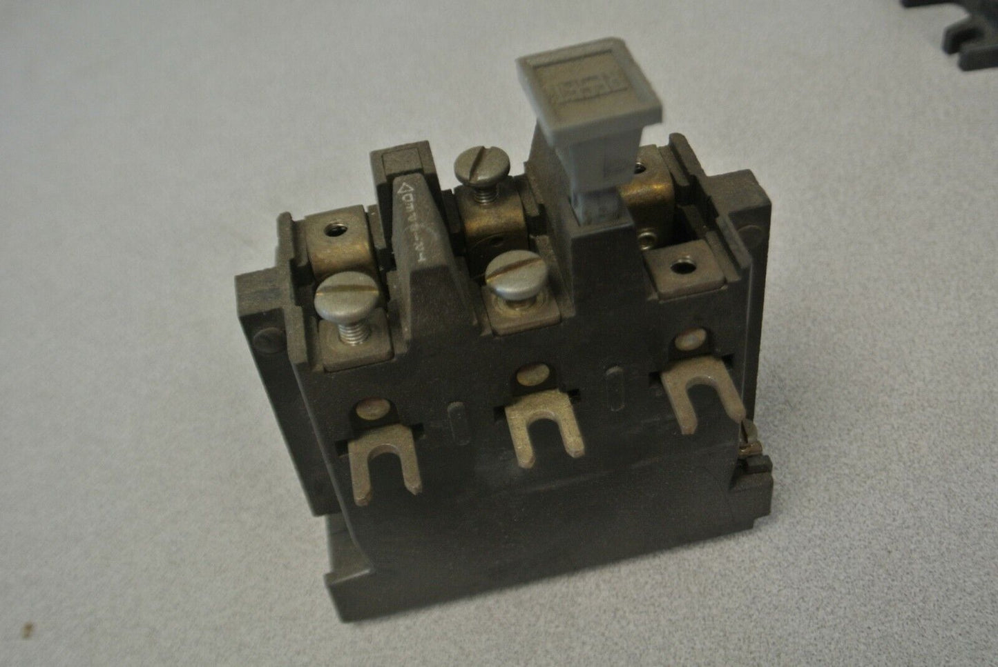 LOT of 10 / A-B 42185-800-01 OVERLOAD RELAY 120-600VAC, MAKE 7200VA, BREAK 720VA