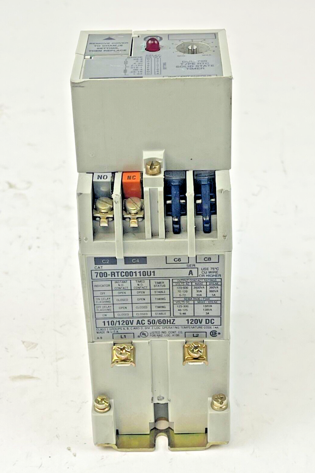 ALLEN BRADLEY - 700-RTC00110U1 SER. A - SOLID STATE TIMER RELAY - 110/120 VAC