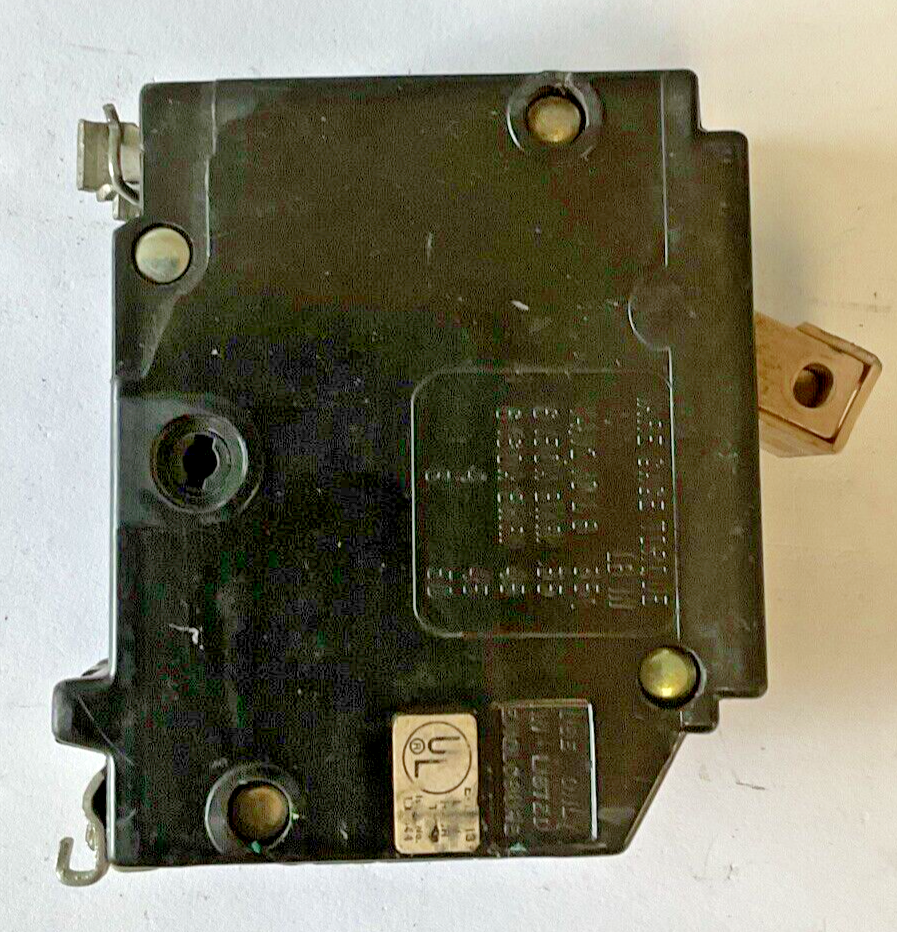 CUTLER-HAMMER CH250 CIRCUIT BREAKER 50A 2POLE 120/240 VAC TYPE CTL TYPE CH