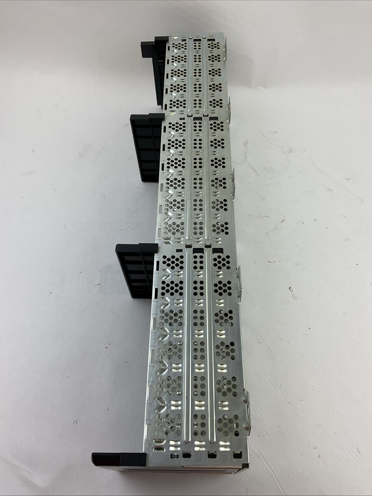 ALLEN BRADLEY 1756-A17 SER B 17 SLOT CHASSIS