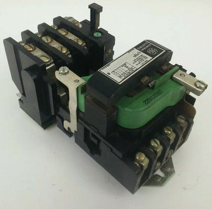 GENERAL ELECTRIC CR208C100DYD10 STARTER SIZE 1 600V 27A 3PH 10HP 120V COIL