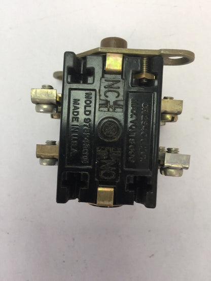 GE 2942U206 OIL TIGHT CONTROL UNIT CONTACT BLOCK 600V