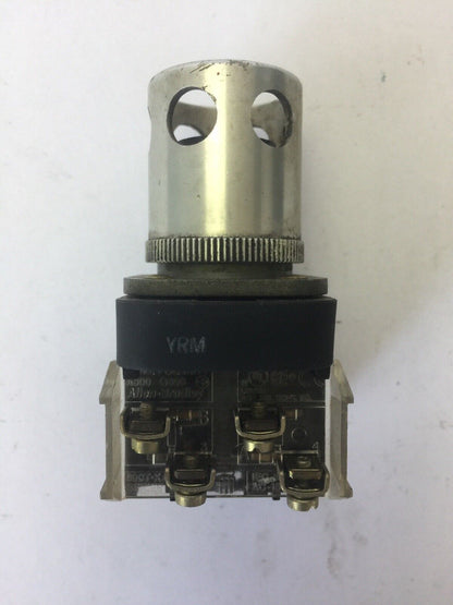 ALLEN BRADLEY 800T-QB24 PUSH BUTTON SER T 24V AC/DC *NO BULB NO CAP*