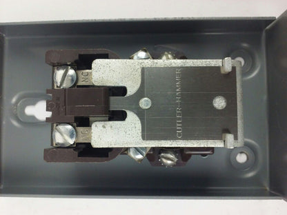 CUTLER HAMMER, 9575H2451, 9575H2442A, AC MAGNETIC RELAY, 16A, 600V, 1 H.P., NEW