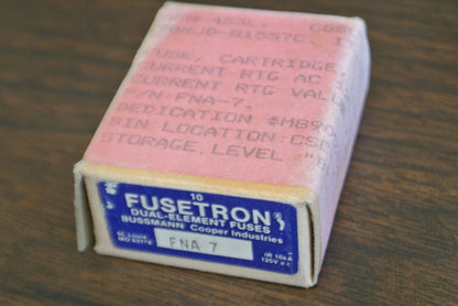 BOX of 10 / BUSS FNA7 FUSETRON FUSE / 7A / 125V / NEW SURPLUS / FNA-7