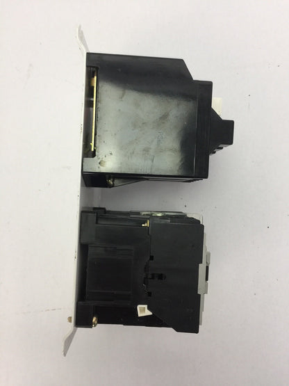 ALLEN BRADLEY 105-A09NDJ0V REVERSING STARTER 100-A09ND3 600VAC 9A 592-J0V16 W31