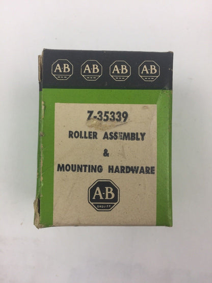 ALLEN BRADLEY 1494V-L3 DOOR HARDWARE KIT RIGHT HAND TOP BOTTOM SIDE LATCHING