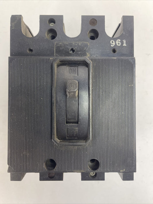 ITE/SIEMENS EE3-B030 CIRCUIT BREAKER 3POLE 30AMP 125/250VDC 240VAC
