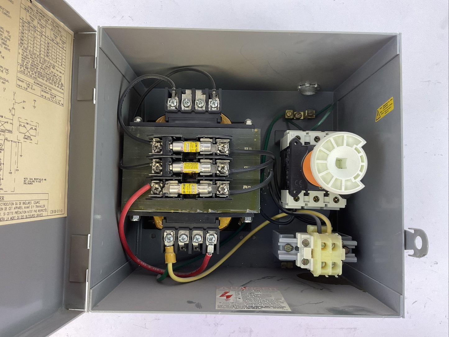 SQUARE D 9070 SK1000G1 TRANSFORMER DISCONNECT SER A PRI VOLT 230 4.35A 460 2.17A