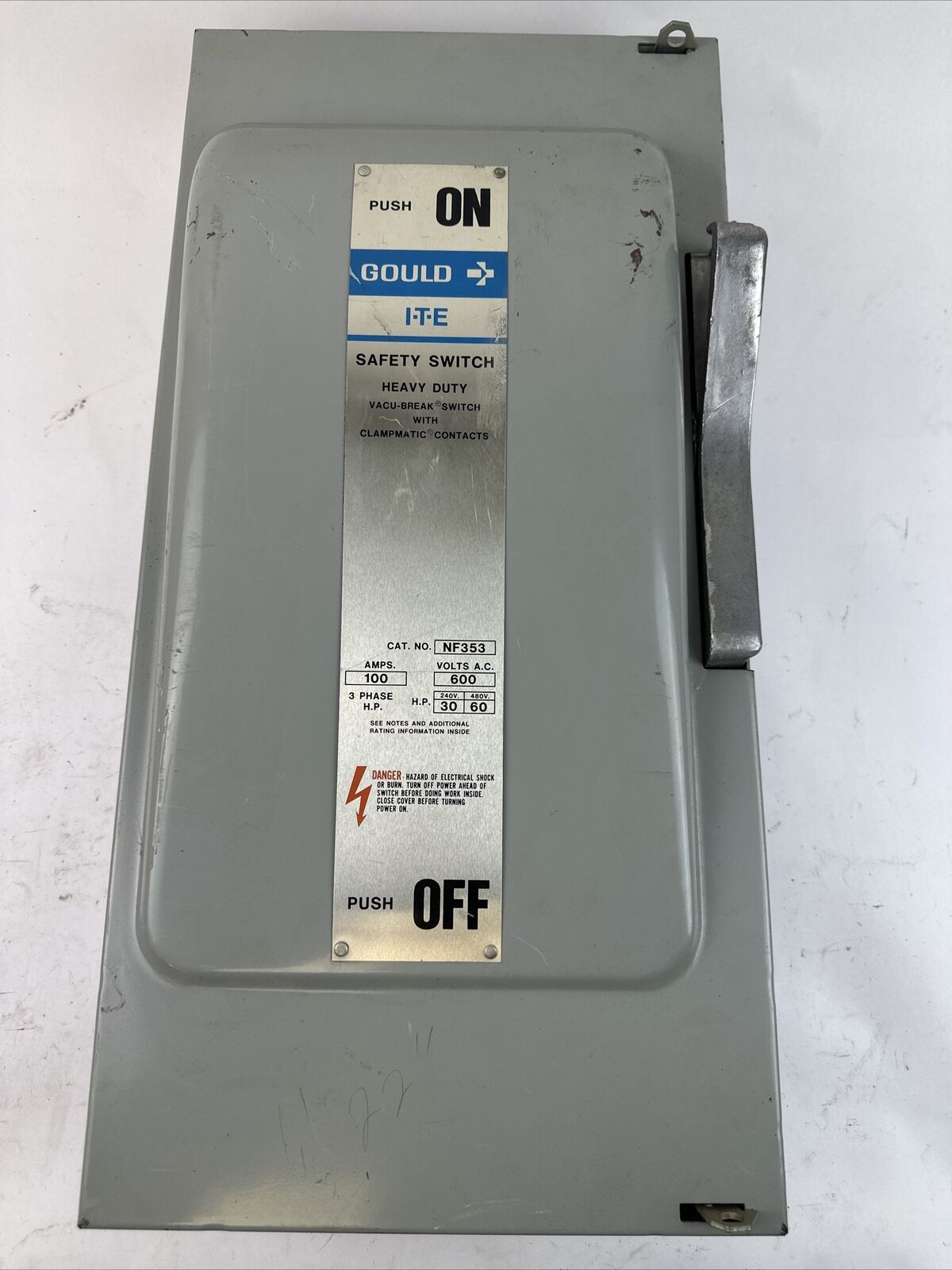 GOULD ITE NF353 VACU-BREAK SWITCH W/CLAMPMATICS CONTACTS 600VAC 100AMP 75HP 3PH