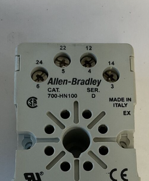 ALLEN BRADLEY 700-HA32A1-3-4 RELAY SER.D 10A W/700-HN100 SOCKET SER.D 10A 300VAC