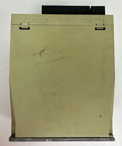 YASKAWA SGDS-08A01A SERVOPACK OUTPUT 3PH 0-230VAC 5.5A 750W INPUT 1PH 200-230VAC