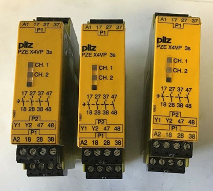 PILZ PZE X4VP 3/24VDC 4N/O FIX SAFETY RELAY 2,5W 240,0 VDC ***LOTOF3***