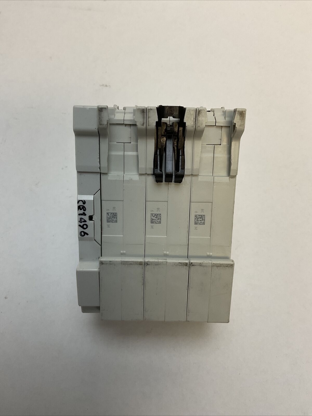 ALLEN BRADLEY 1492-SPM3C060 SER D CIRCUIT BREAKER 3POLE 6AMP 480Y/277VAC