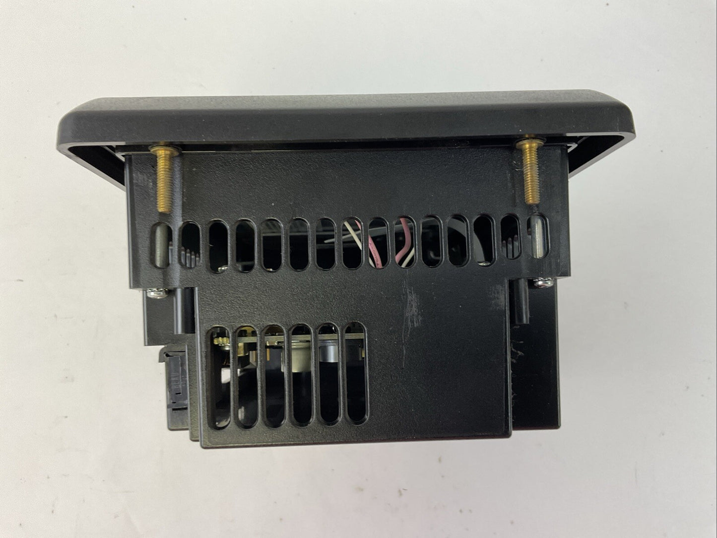 ALLEN BRADLEY 2711-T6C20L1 SER B FRN 4.46 PANELVIEW 600 24VDC