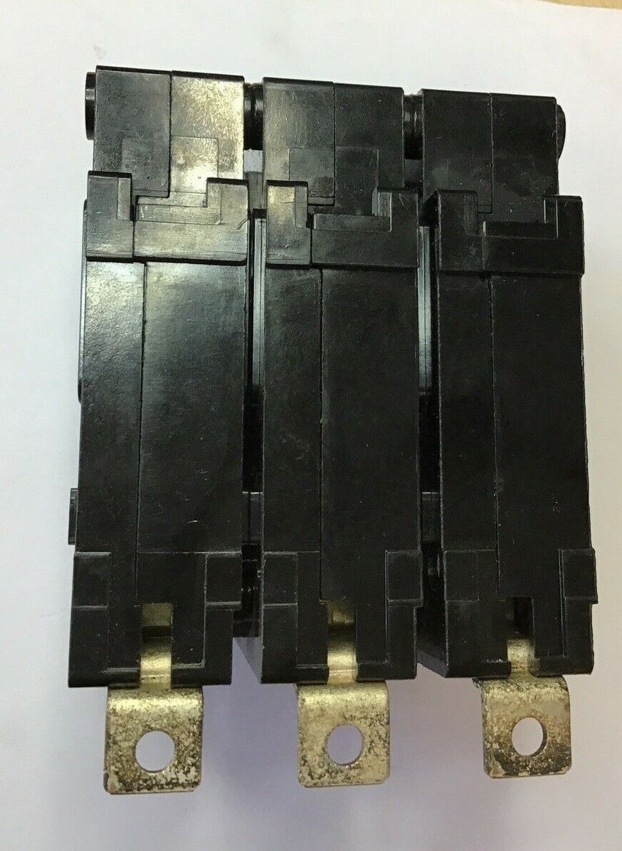 ITE CC3B015 CIRCUIT BREAKER 3POLE 277/480VAC 15A