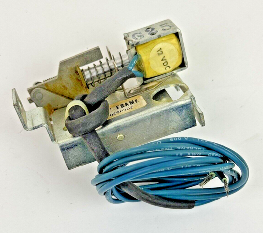 GENERAL ELECTRIC / GE - 7029P302 - 120 V UNDERVOLTAGE SHUNT TRIP - K FRAME