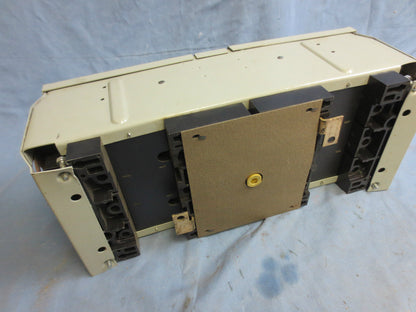 I-T-E SIEMENS V7E3611 VACU-BREAK PANELBOARD UNIT, 600VAC 30A 3-POLE SWITCH