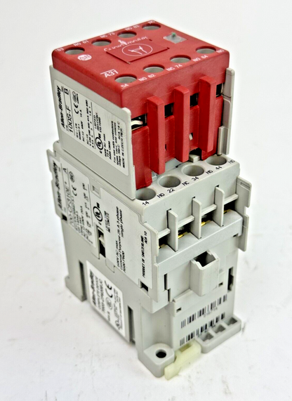 ALLEN-BRADLEY - 700S-CF620EJC SER. A - SAFETY CONTACTOR W/ 24 VDC COIL