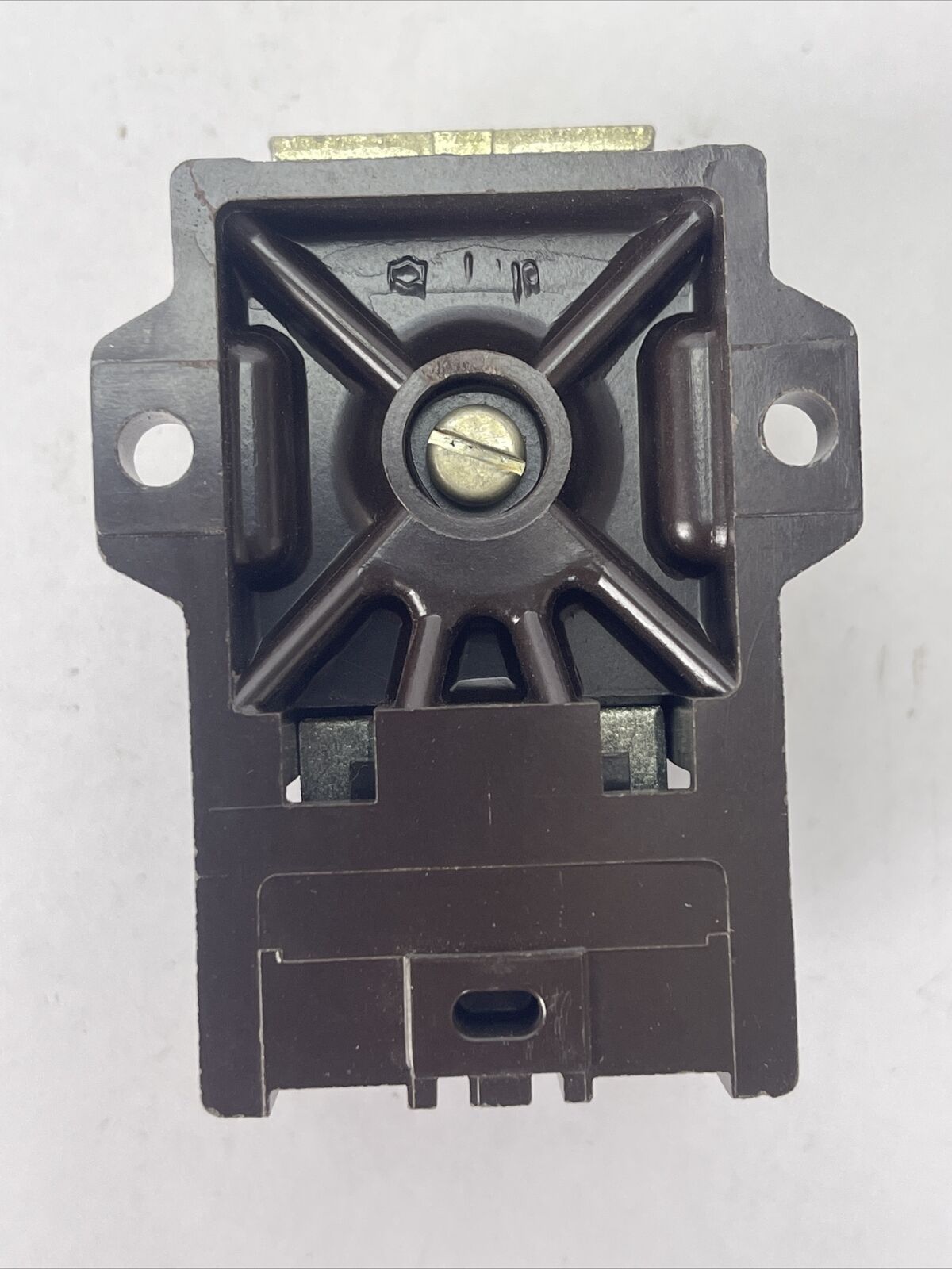 CUTLER HAMMER 9575H2442A RELAY NO 864 16A 600VAC 115V 1HP 230V 2HP COIL 220/240V