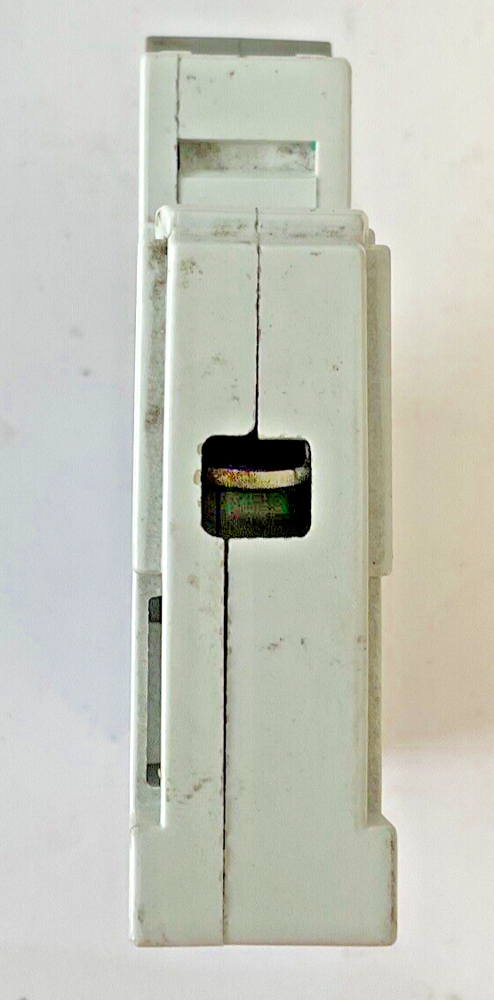 ALLEN BRADLEY 1492-CB1 G200 CIRCUIT BREAKER  2A SER.C 3HP 277VAC 1PH**LOTOF2**