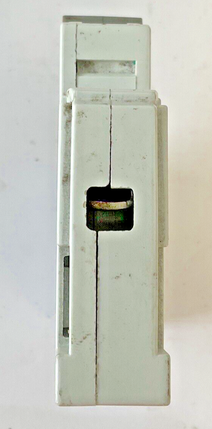 ALLEN BRADLEY 1492-CB1 G200 CIRCUIT BREAKER  2A SER.C 3HP 277VAC 1PH**LOTOF2**