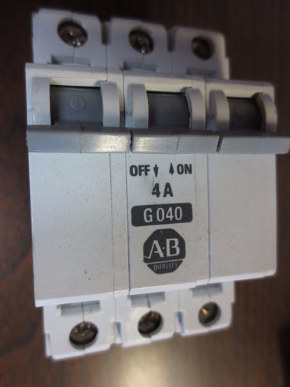 ALLEN-BRADLEY 1492-CB3, Ser. B CIRCUIT BREAKER 4A, 3-POLE - G040
