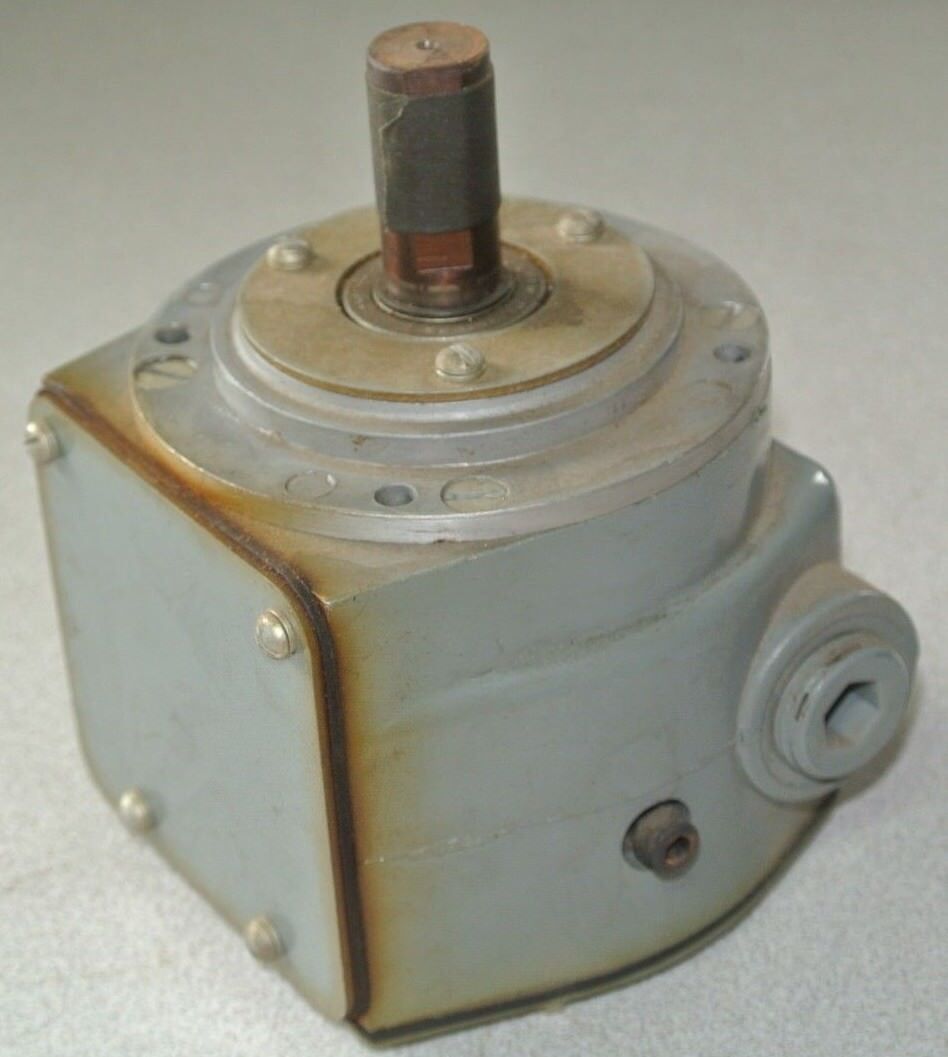 ALLEN-BRADLEY 808C2 ZERO SPEED PLUGGING SWITCH 50-200RPM -  NEW SURPLUS