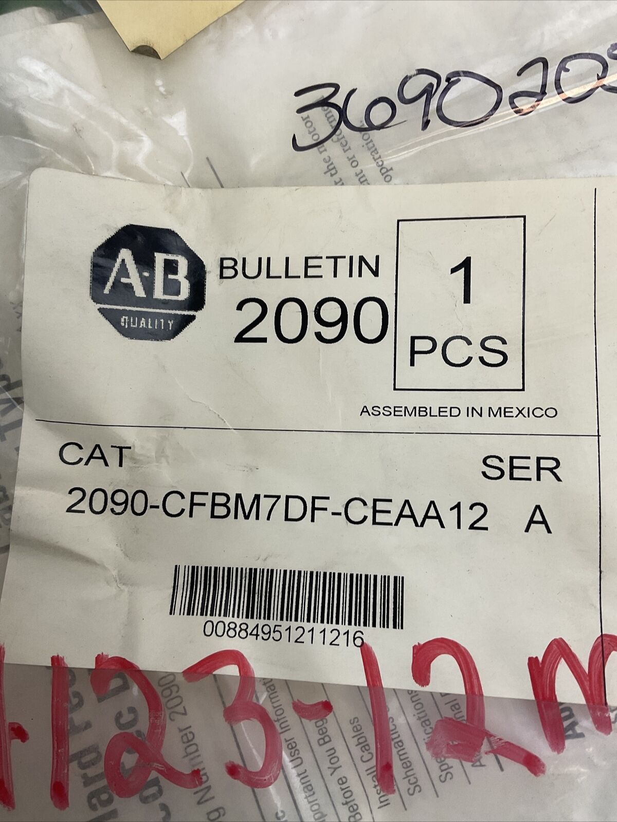 ALLEN BRADLEY 2090-CFBM7DF-CEAA12 SER A FEEDBACK CABLE W/SPEED TEC DIN CONNECTOR