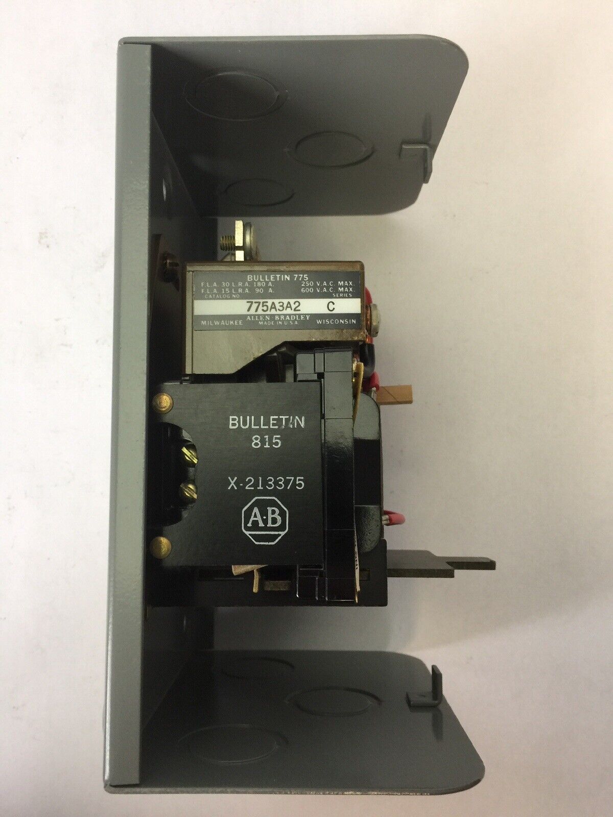 ALLEN BRADLEY 775-A3A2 REFRIGERATION STARTER 60A547 COIL 240V 60HZ