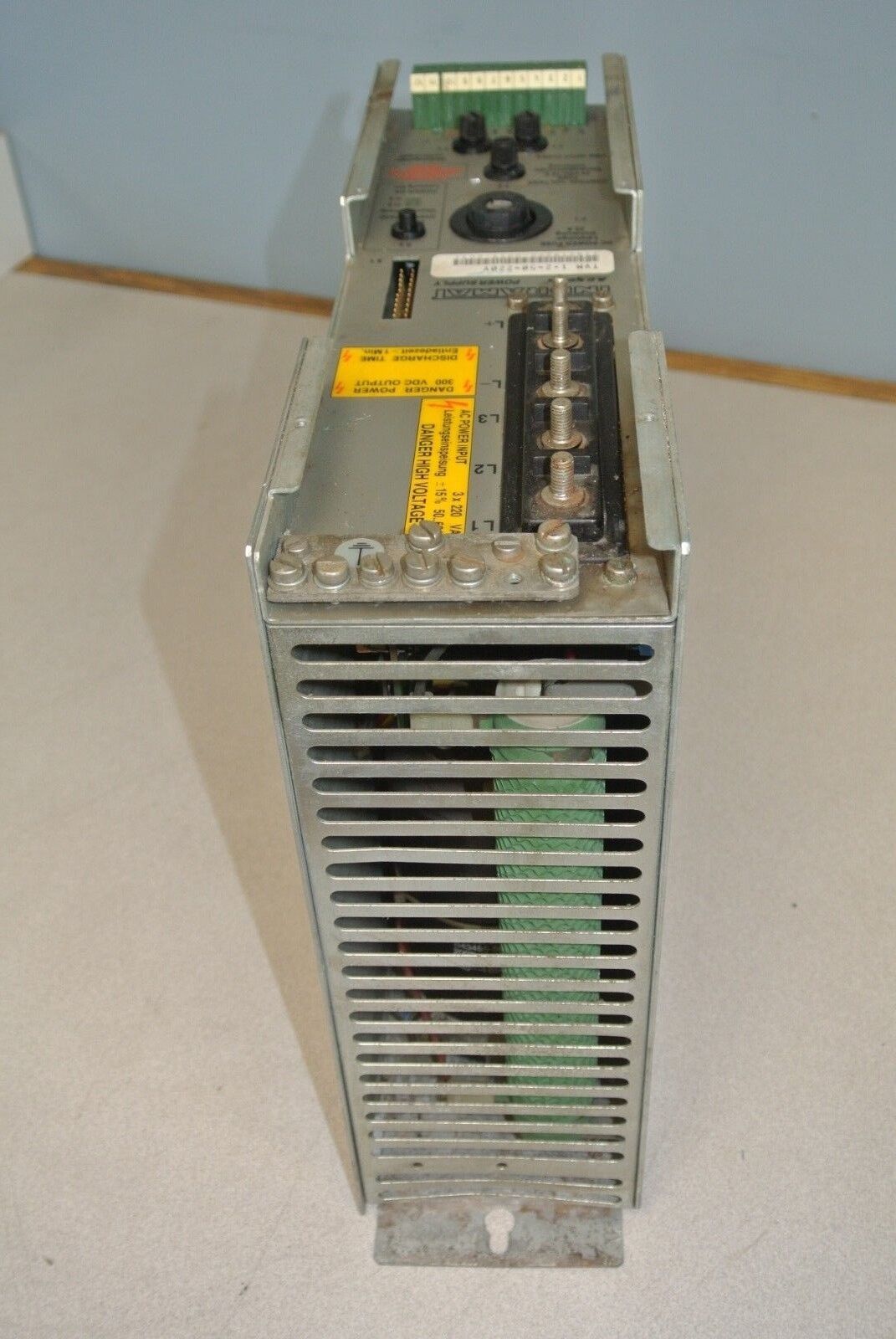 INDRAMAT TVM-1-2-50-115V (***) / AC SERVO POWER SUPPLY