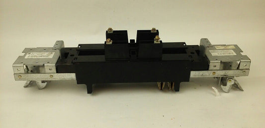 GE AMC4SE CIRCUIT BREAKER MODULE MODEL 1, 300A, 600V, 4P, USED GOOD CONDITION