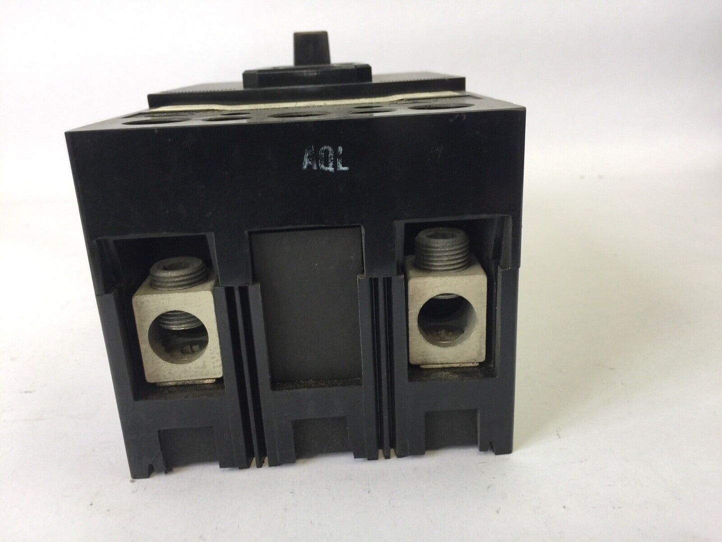 ITE SIEMENS FJ2-B125 CIRCUIT BREAKER 600VAC 250VDC 125AMP 2POLE