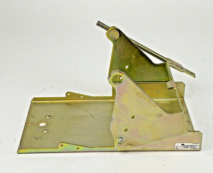 ALLEN BRADLEY - 1494V-M60 SERIES A - OPERATING MECHANISM FOR DISCONNECT SWITCH