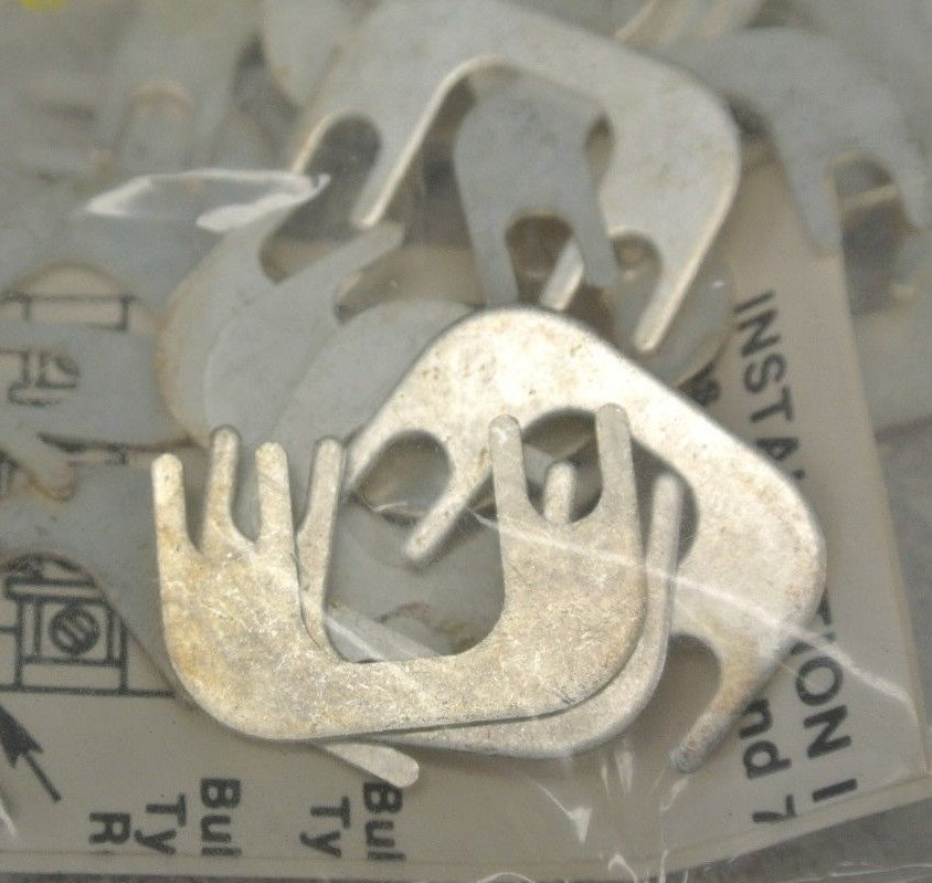 ALLEN-BRADLEY 700-N4 Series A / JUMPER, MIDDLE POLE / LOT of 17 - NEW SURPLUS