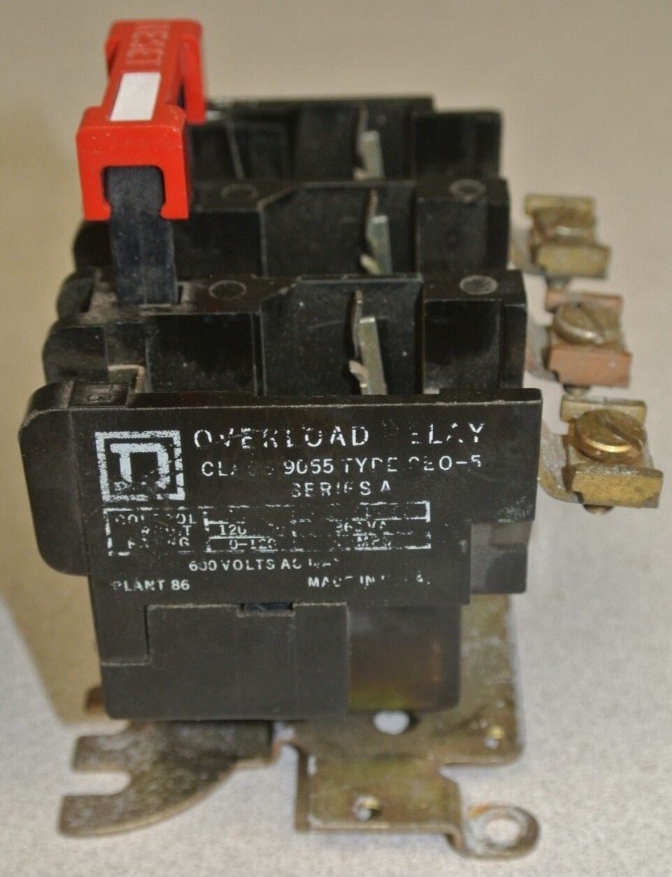 SQUARE D 9065 SEO-5 THERMAL OVERLOAD RELAY / 600VAC / 360VA / 0-120VAC / 3A