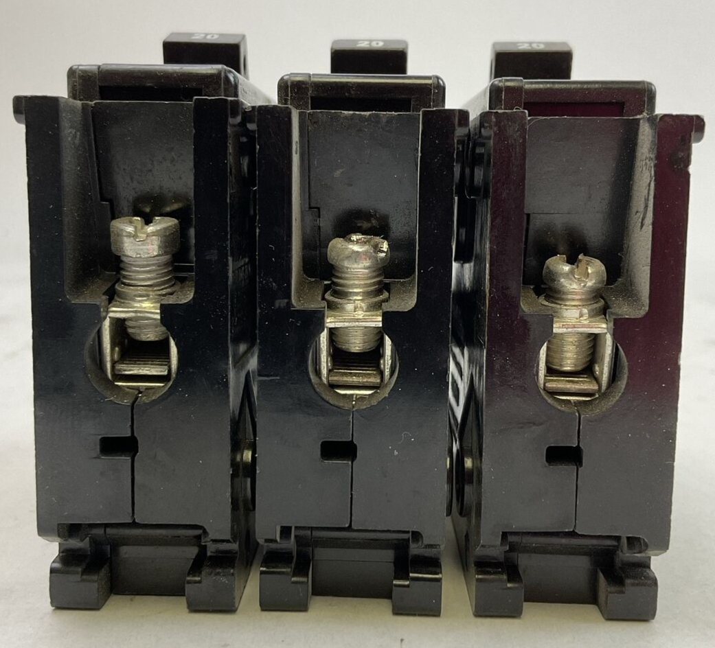 CUTLER HAMMER BR120 CIRCUIT BREAKER 120/240VAC 20AMP 1POLE (LOT OF 3)