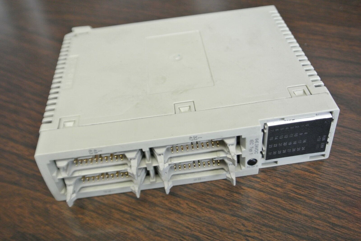 SCHNEIDER ELECTRIC TSXDEY64D2K / INPUT MODULE 24VDC SINK CONN / for PARTS