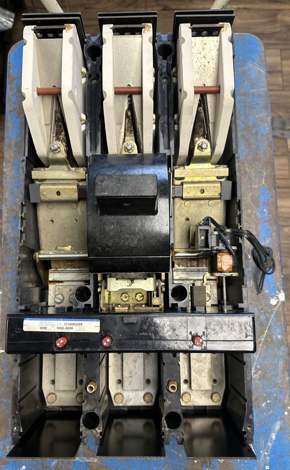 WESTINGHOUSE PB32000 CIRCUIT BREAKER 2000A 3P 371D485G09