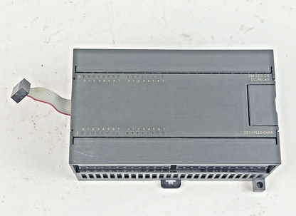 SIEMENS - 6ES7 223-1PL22-0XAB - EM 223 CN DC/RELAY-16 POINT DIGITAL INPUT/OUTPUT